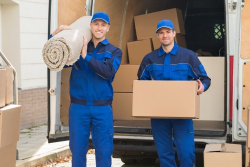 Packing boxes and protective materials suited to a Belgravia home move